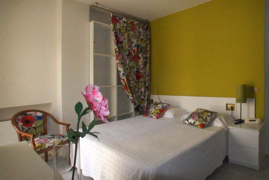 Hotel Elite Салсомаджоре Терме Екстериор снимка